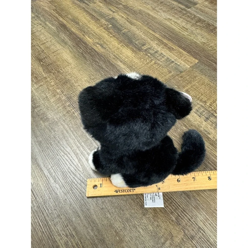 Russ‎ Berrie Yomiko Classics Black White Tuxedo Cat Plush Stuffed Animal 35748